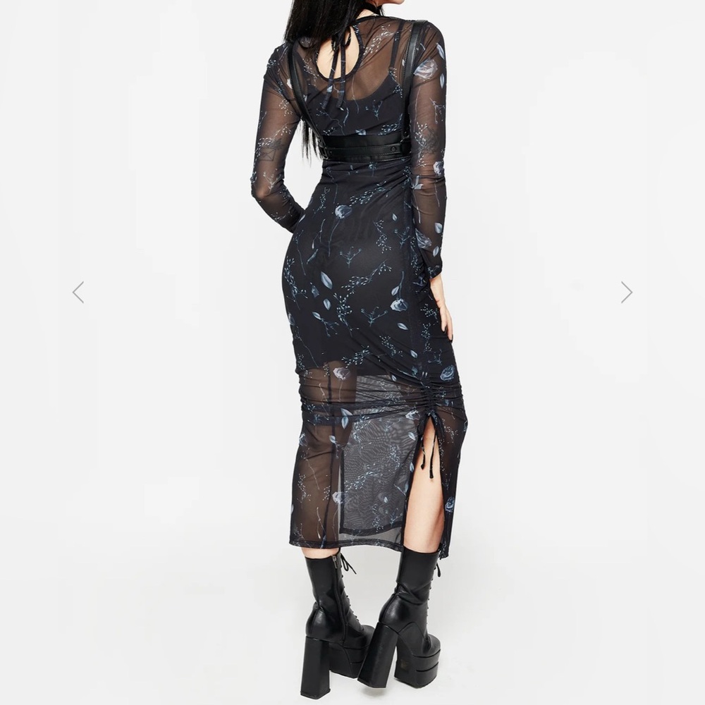 New with tags!

Empathy Ruched Mesh Midaxi Dress